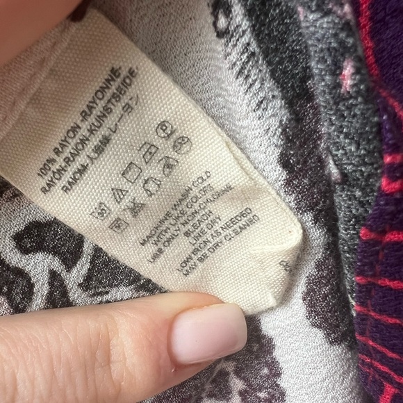 Free People This Sweet Love Floral side tie top chevron going out top flattering - Picture 4 of 5